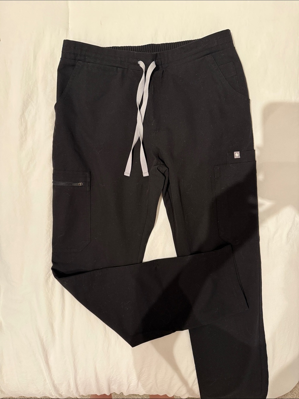 Figs Yola Slim Scrub Pants (size S, black, regular rise)